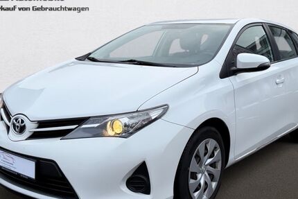 Toyota Auris 153.000 km 6.999 &euro; Frankfurt am Main 60386