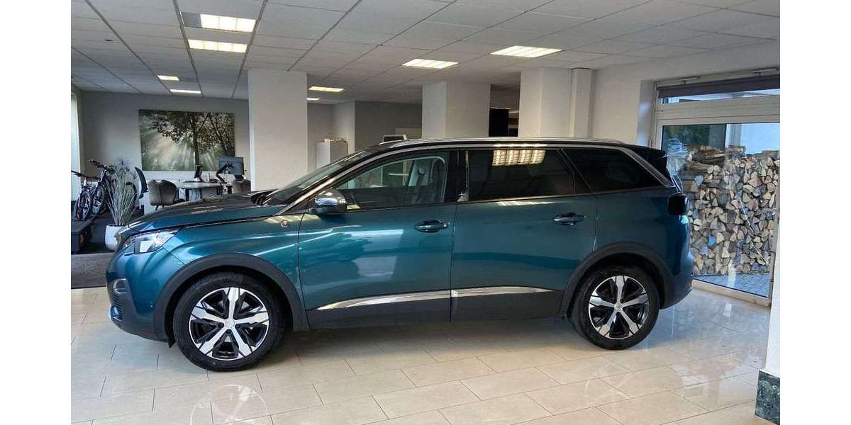 Peugeot 5008 90.400 km 21.700 &euro; Calau 03205