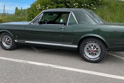 Ford Mustang 80.000 km 41.000 &euro; Konstanz 78464