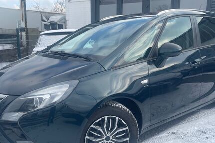 Opel Zafira 157.730 km 7.300 &euro; Raunheim 65479