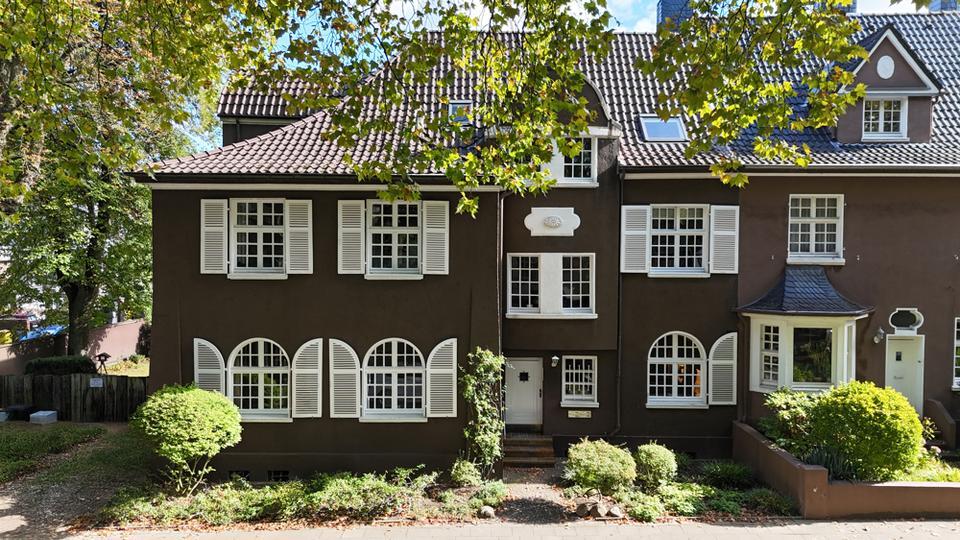 Einzigartiges Mietangebot: Historische Villa mit großem Garten | ca. 310 m² Wohnfläche zimmer