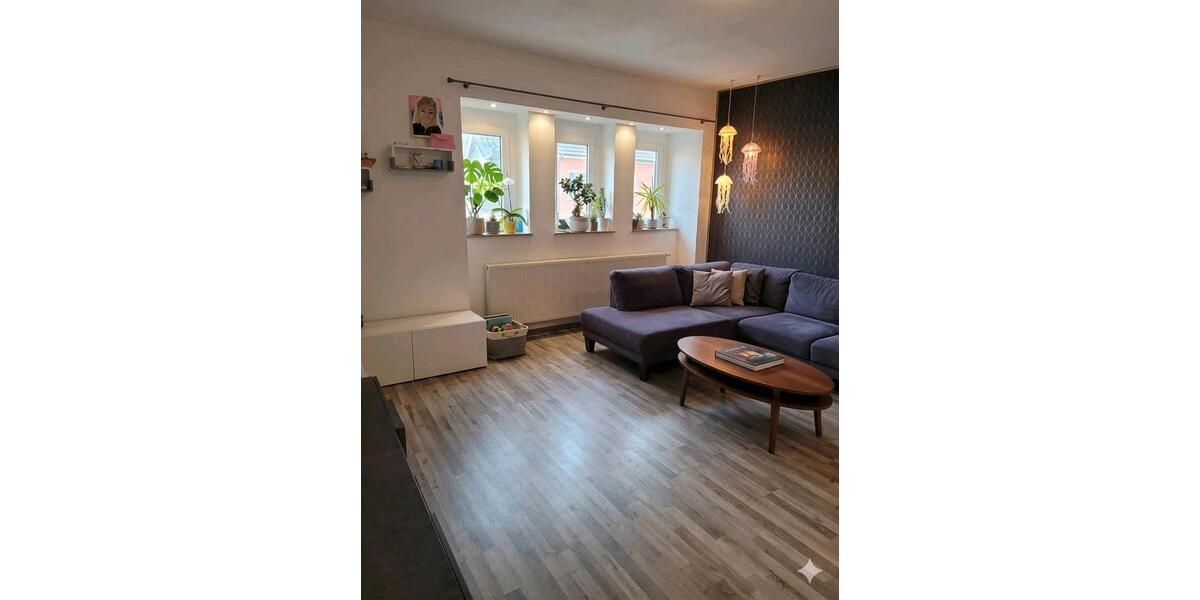 Etagenwohnung Selb - 3 Zimmer, 81 m&sup2;, 580&euro; | Angebot:26400528