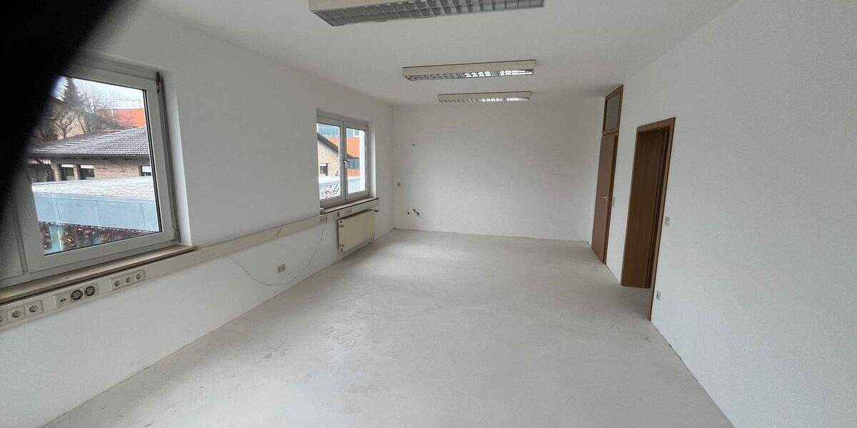 Gewerbeobjekt Renningen - 2.760&euro; | Angebot:23982294