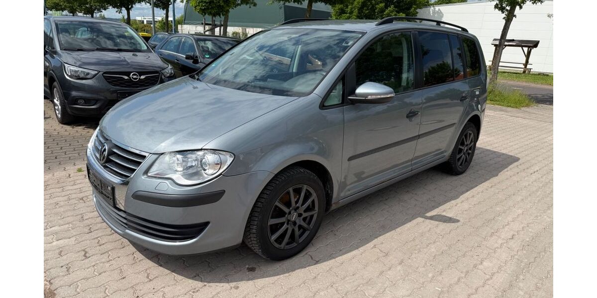 VW Touran 219.400 km 2.500 &euro; Gotha 99867