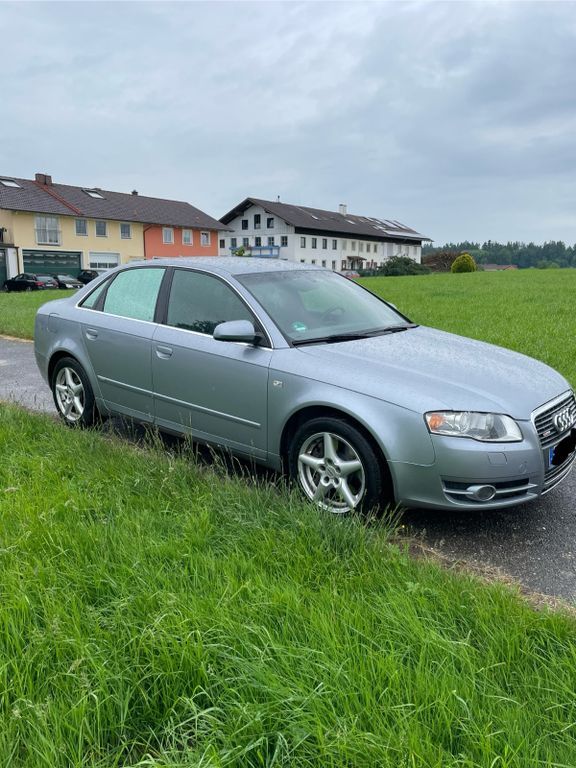 Audi A4 220.000 km 2.800 € kraiburg 84559