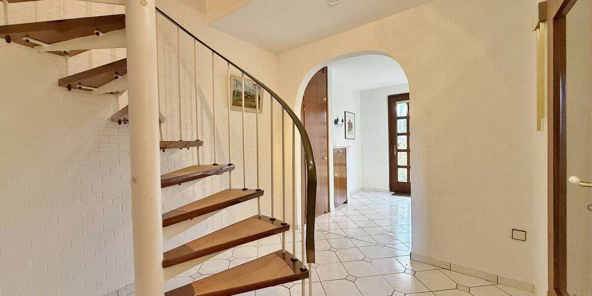 Doppelhaushälfte Bremen Kattenturm - 8 Zimmer, 230 m&sup2;, 399.000&euro; | Angebot:26309071