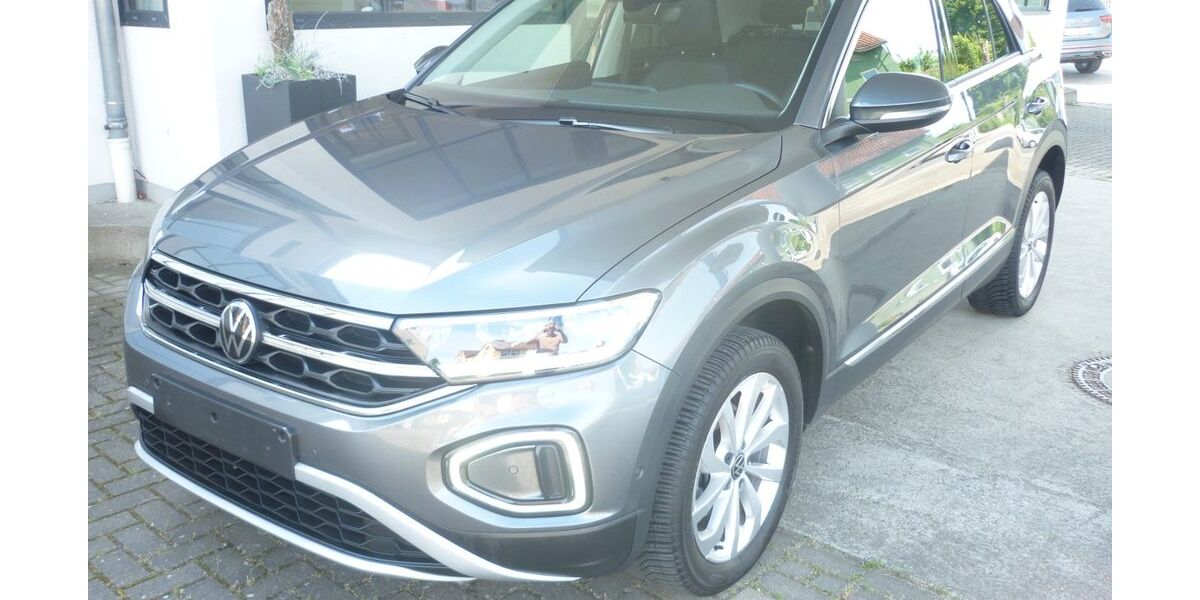 VW T-Roc 28.493 km 20.750 &euro; Schöningen 38364