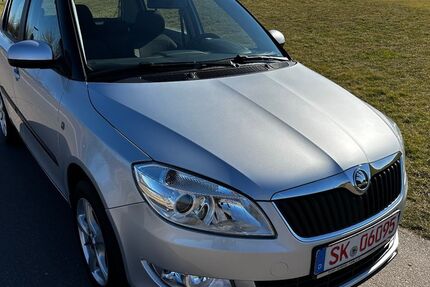 Skoda Fabia 123.000 km 5.499 &euro; HALLE 06116
