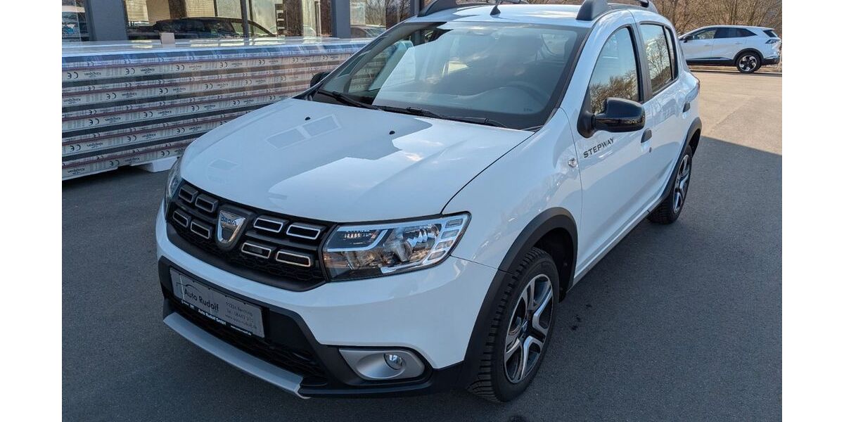 Dacia Sandero 30.000 km 12.290 &euro; Berching 92334