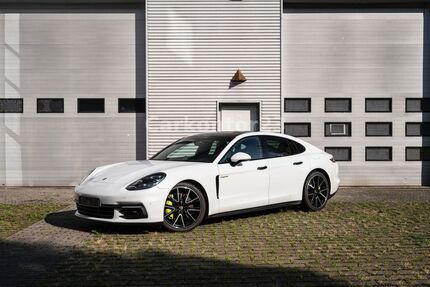 Porsche Panamera 92.900 km 54.900 € Velbert 42553