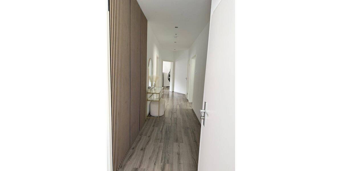 Etagenwohnung Lüdenscheid - 3 Zimmer, 98 m&sup2;, 1.020&euro; | Angebot:26824077