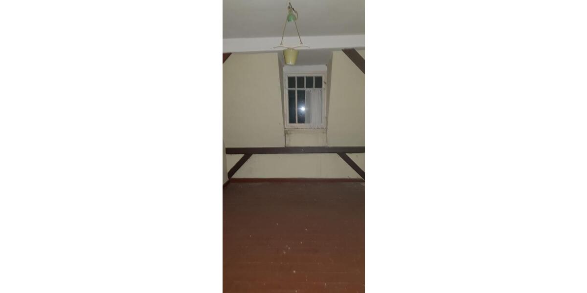 Einfamilienhaus Farnstädt - 11 Zimmer, 367 m&sup2;, 69.500&euro; | Angebot:15844675
