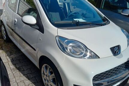 Peugeot 107 89.000 km 3.450 &euro; Raunheim 65479