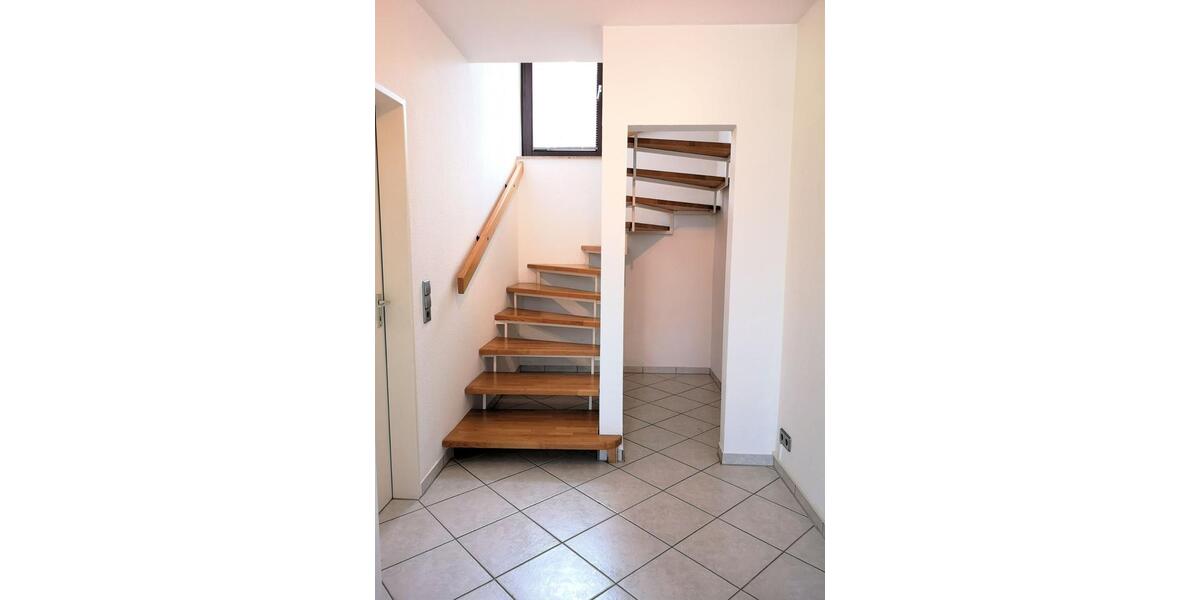 Maisonettenwohnung Lüdenscheid Staberg - 2.5 Zimmer, 68 m&sup2;, 152.500&euro; | Angebot:27228315