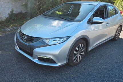 Honda Civic 245.000 km 3.990 &euro; Eschweiler 52249