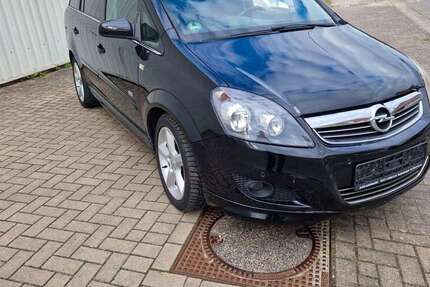 Opel Zafira 248.000 km 1.990 &euro; Melle 49324