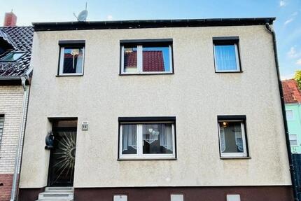 Haus Eisleben (Lutherstadt) - 7 Zimmer, 132 m&sup2;, 37.000&euro; | Angebot:26393130