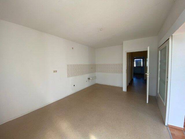 Etagenwohnung Reichenbach - 2 Zimmer, 60 m&sup2;, 385&euro; | Angebot:26512985