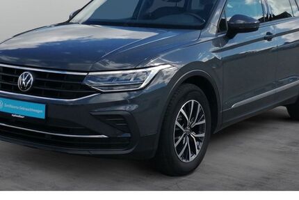 VW Tiguan 63.900 km 22.890 € Kreuzwertheim 97892