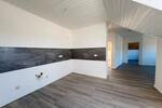 Dachgeschoßwohnung Wächtersbach - 4 Zimmer, 80 m&sup2;, 825&euro; | Angebot:26383958