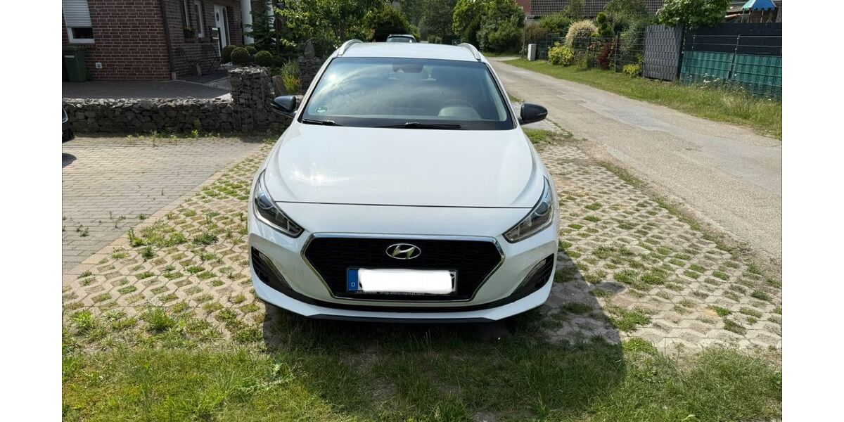 Hyundai i30 139.100 km 9.900 &euro; Bramsche 49565