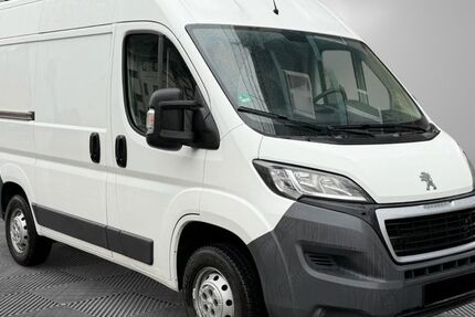Peugeot Boxer 157.000 km 11.990 &euro; Köln 51067