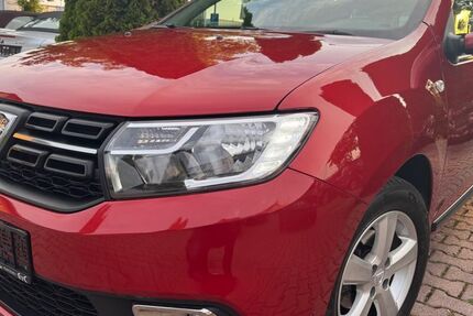 Dacia Logan 112.000 km 8.900 € Dachau 85221