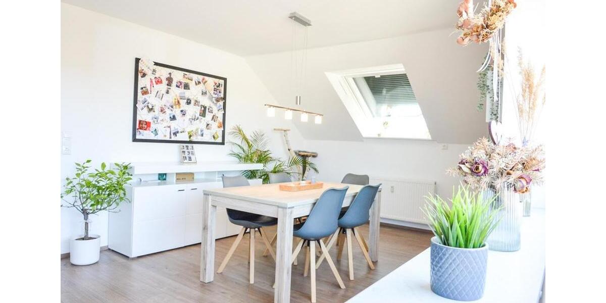 Dachgeschoßwohnung Sennfeld - 4.5 Zimmer, 108 m&sup2;, 890&euro; | Angebot:25900773