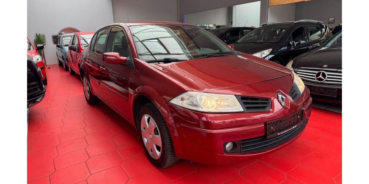 Renault Megane 104.000 km 4.490 &euro; Elsterwerda 04910