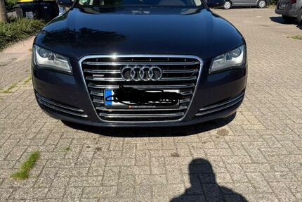 Audi A8 232.100 km 12.000 &euro; Hamburg 21147