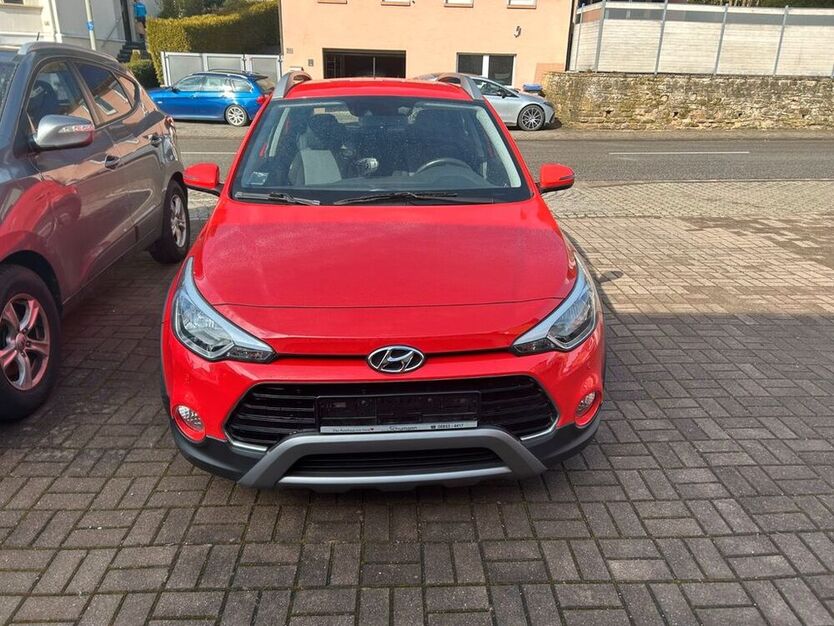 i20