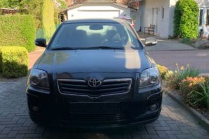 Toyota Avensis 200.000 km 3.300 &euro; Bremen 28197