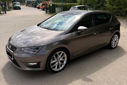 Seat Leon 154.344 km 12.399 &euro; Bremen 28213