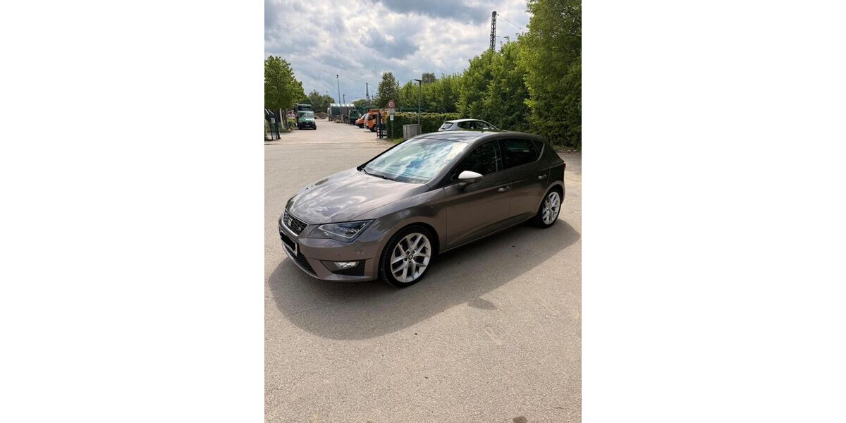 Seat Leon 154.344 km 12.399 &euro; Bremen 28213