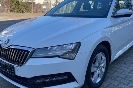 Skoda Superb 170.700 km 17.500 &euro; Berlin 12057