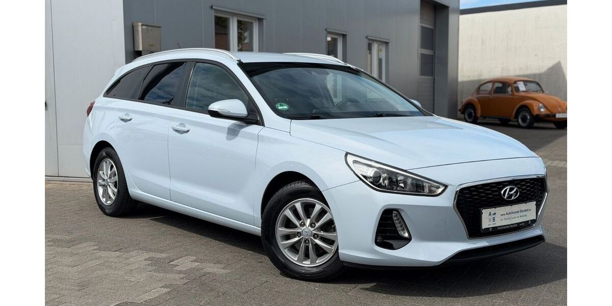 Hyundai i30 79.764 km 12.399 &euro; Heide 25746