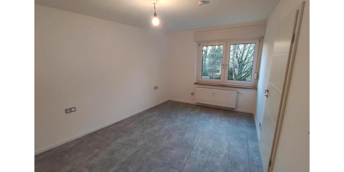 Etagenwohnung Nürnberg Gibitzenhof - 4 Zimmer, 86 m&sup2;, 1.300&euro; | Angebot:26704323