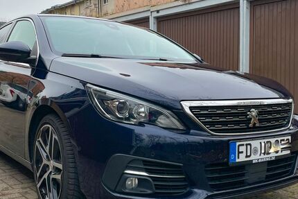 Peugeot 308 102.000 km 10.800 &euro; Fulda 36037