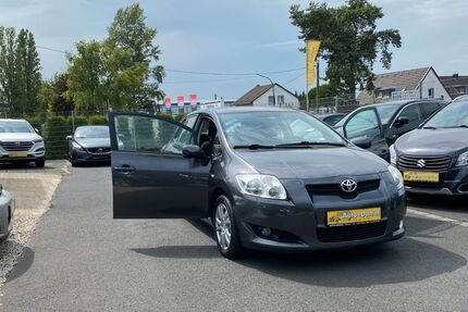 Toyota Auris 162.000 km 4.200 &euro; Bonn 53227