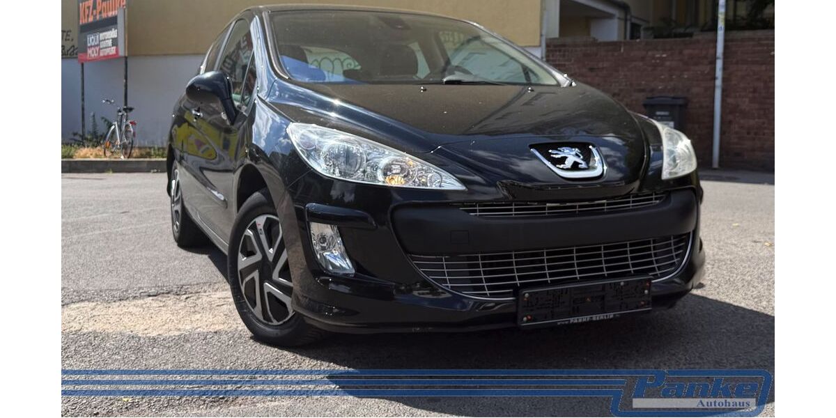 Peugeot 308 103.819 km 3.490 &euro; Berlin - Pankow 13187