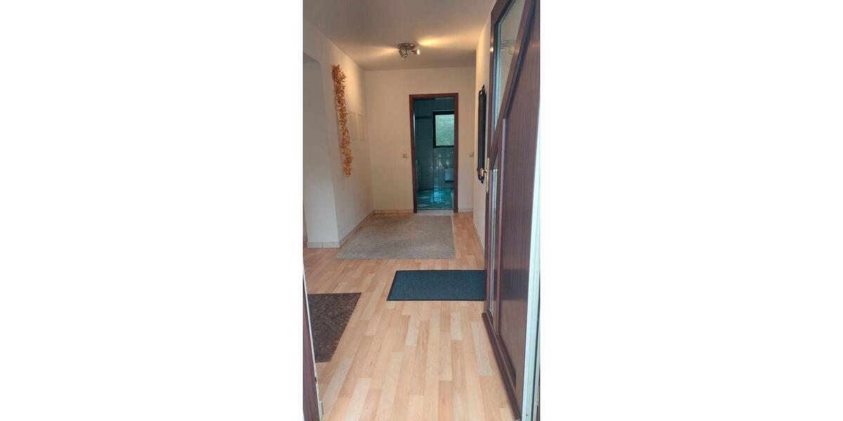 Erdgeschoßwohnung Mosbach - 3 Zimmer, 93 m&sup2;, 850&euro; | Angebot:26649594