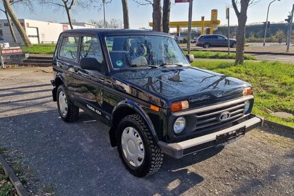 Lada Taiga