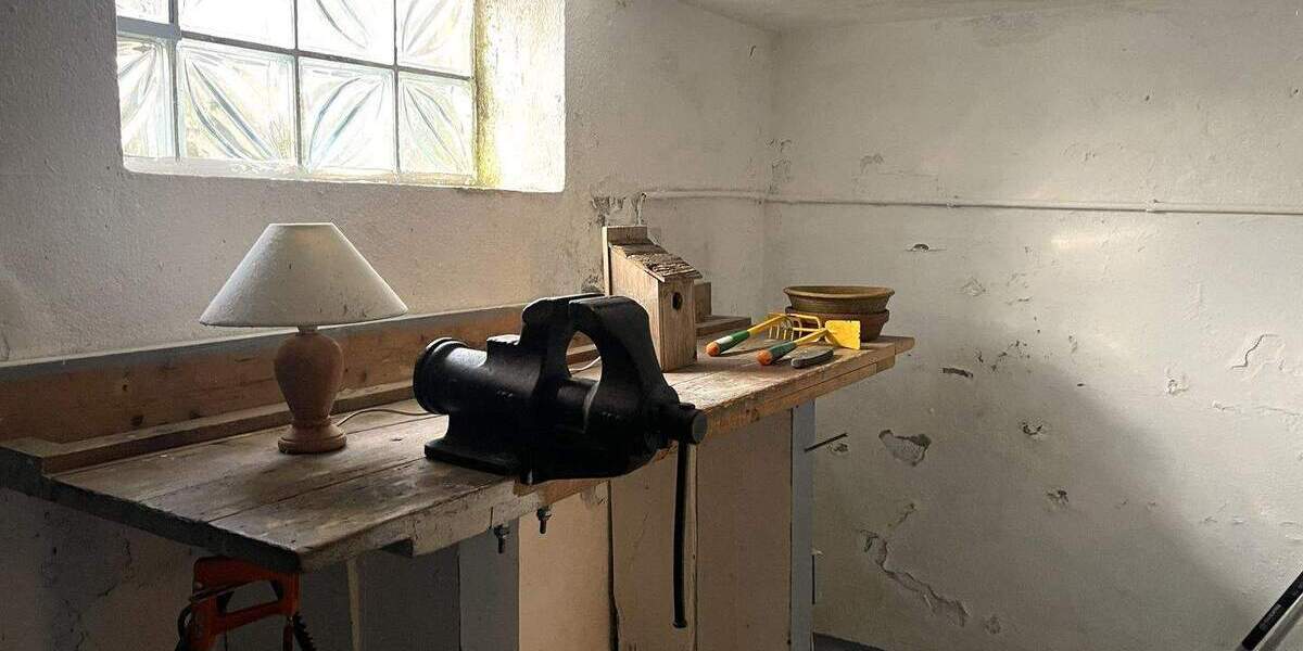 Charmantes Reihenmittelhaus mit Potential in guter Lage 3 zimmer