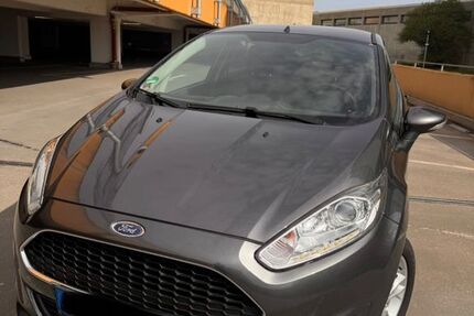 Ford Fiesta 69.066 km 6.950 &euro; Esslingen am Neckar 73732