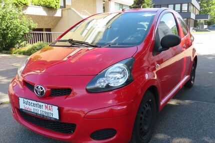 Toyota Aygo (X) 205.000 km 1.750 € Fellbach 70736