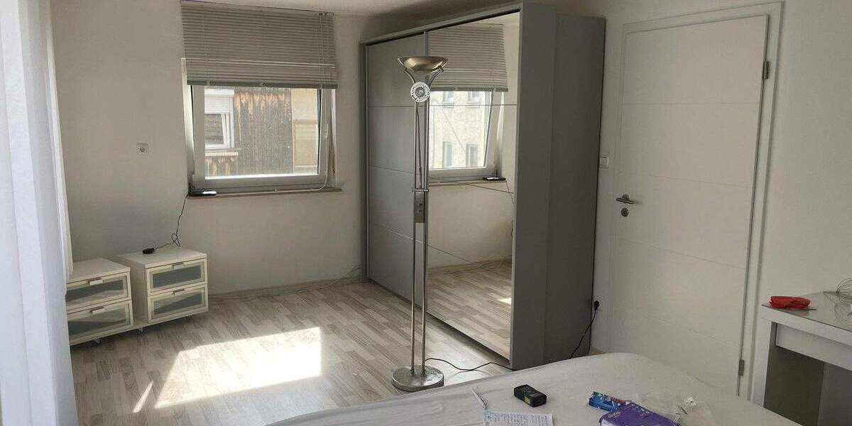 Mehrfamilienhaus, Wohnhaus Buseck Alten-Buseck - 7 Zimmer, 280 m&sup2;, 309.000&euro; | Angebot:25782526