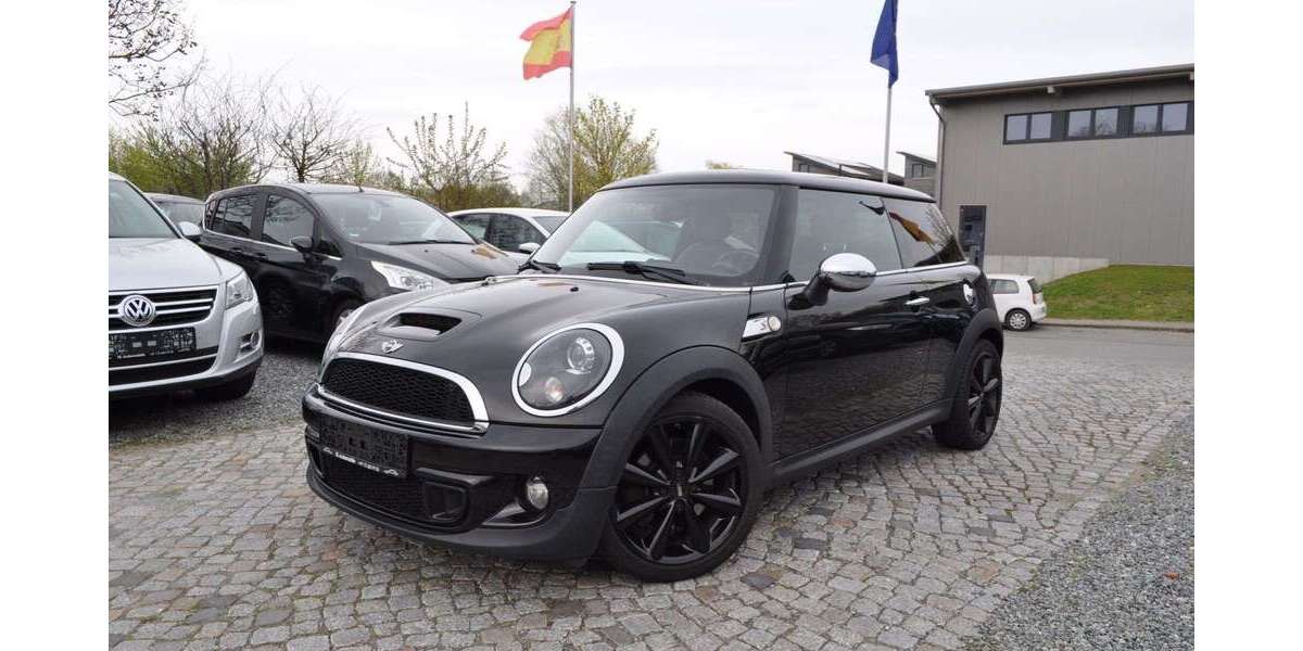 Mini Cooper S 100.000 km 9.980 &euro; Ahrensboek 23623