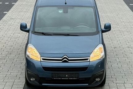Citroen Berlingo 179.000 km 5.690 € Offenbach am Main 63069