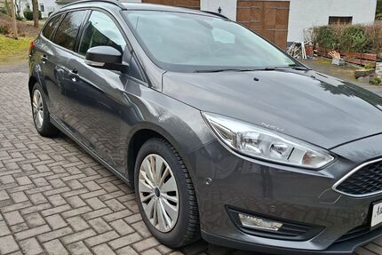 Ford Focus 100.000 km 6.999 &euro; Trimbs 56753