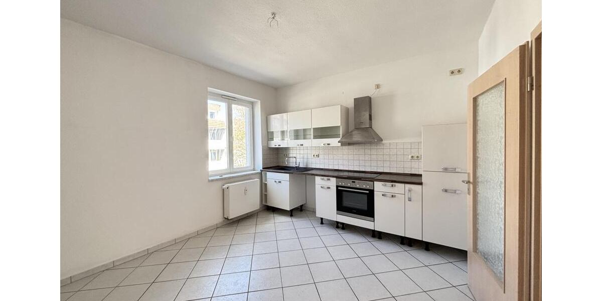 Etagenwohnung Frankfurt (Oder) - 2 Zimmer, 73 m&sup2;, 572&euro; | Angebot:26367737